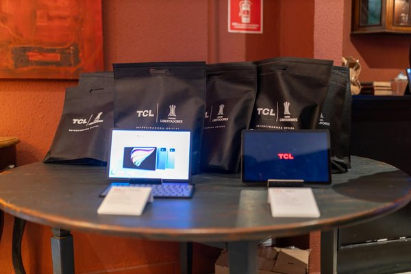 Les meilleures mystery boxes pour des moments de surprises amusants